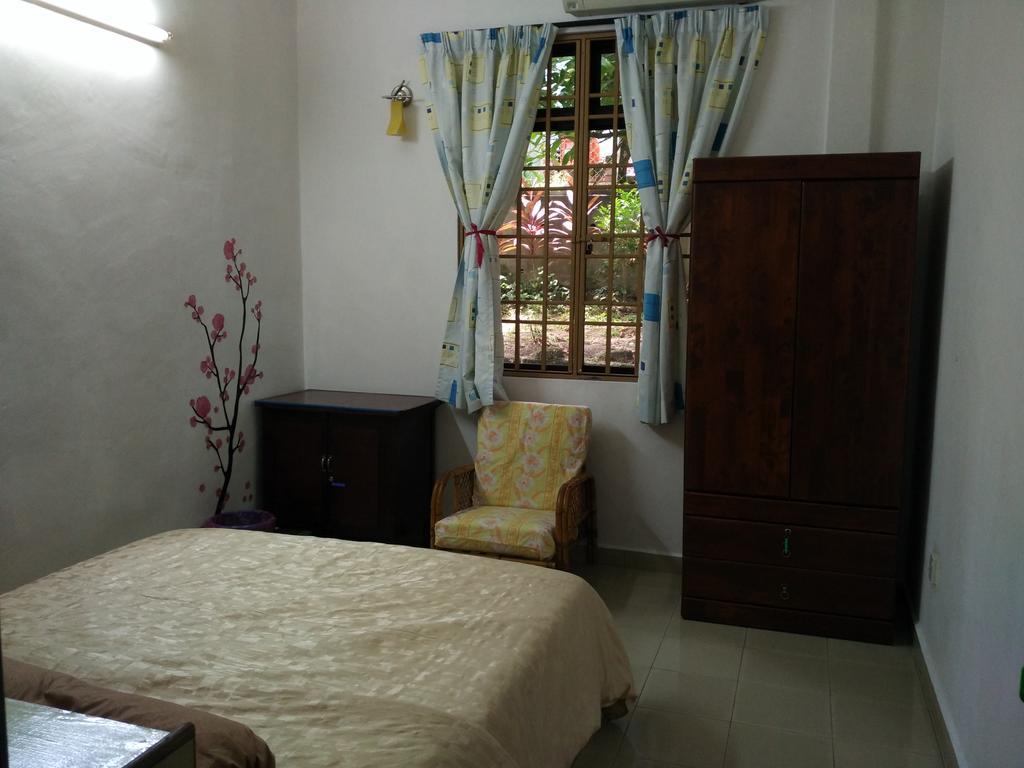Cozy Mount Erskine Homestay George Town Exterior photo